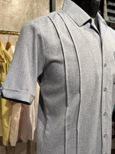 Load image into Gallery viewer, Camisa Cubana de Hombre de Manga Corta con Un Bolsillo | M-2024
