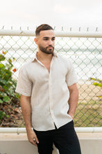 Load image into Gallery viewer, Men's Yarn Dye 100% Linen Solid Guayabera Shirt Short Sleeve | M-2528-RX Natural