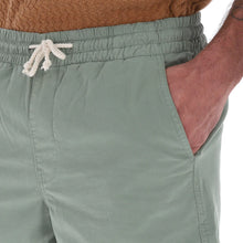 Load image into Gallery viewer, Bermuda Verde Hombre Con Cintura Elástica| Porto Blanco BRMDE-09
