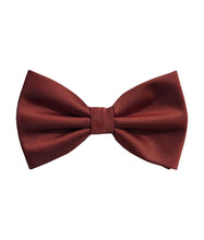 Load image into Gallery viewer, Solid Pre-Tied Bow Ties & Hankies | BT100