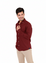 Load image into Gallery viewer, Camisa Porto Blanco Básica Vino de Caballero | CBASIC-28