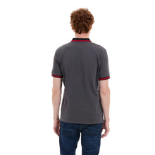 Load image into Gallery viewer, Polo Porto Blanco color Gris Oxford con detalles color Blanco y Rojo | PLE-2447