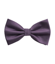 Load image into Gallery viewer, Solid Pre-Tied Bow Ties & Hankies | BT100