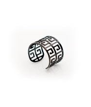 Load image into Gallery viewer, R1 - Bowtie & Tie Rings