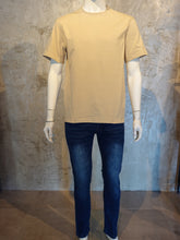 Load image into Gallery viewer, Skinny Fit Jeans | P005
