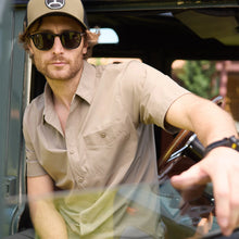 Load image into Gallery viewer, Camisa Porto Blanco Explorer Manga Corta Hombre Alto Rendimiento | Khaki CE-2554
