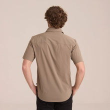 Load image into Gallery viewer, Camisa Porto Blanco Explorer Manga Corta Hombre Alto Rendimiento | Verde Militar CE-2553
