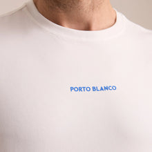 Load image into Gallery viewer, T-Shirt Oversize Porto Blanco de color Blanca y Azul | TLF-07
