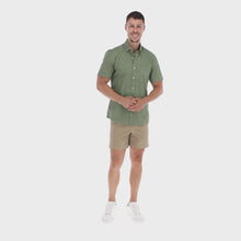Load and play video in Gallery viewer, Camisa Porto Blanco Manga Corta Hombre Verde | MC-2071
