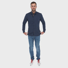 Load and play video in Gallery viewer, Camisa De Vestir Caballero Básica Color Azul Marino | Porto Blanco CBasic-10
