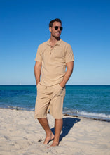 Load image into Gallery viewer, GZ1003 - Beige &#39;Amalfi&#39; Short Sleeve Shirt
